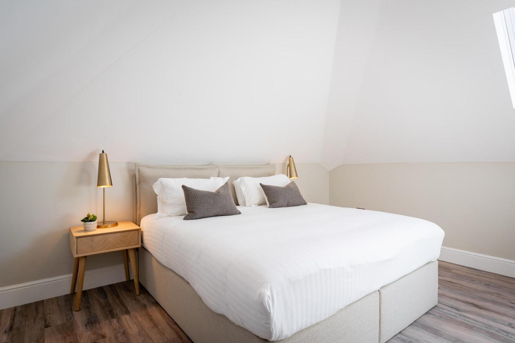 Wellington Place I Your Apartment Бристоль Екстер'єр фото